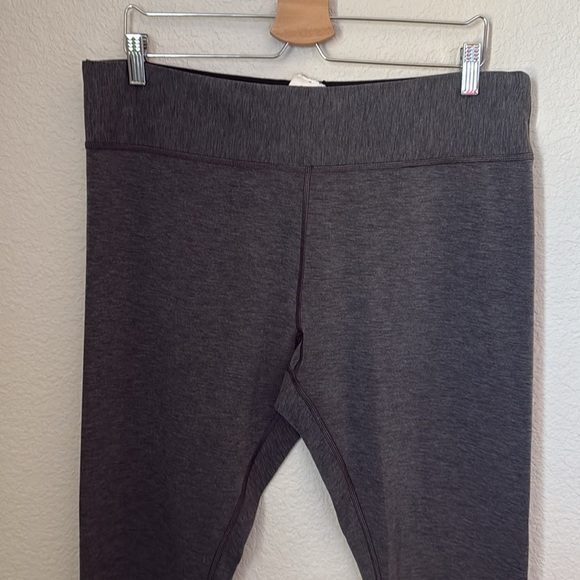 SOMA reversible black and grey leggings - Picture 6 of 11